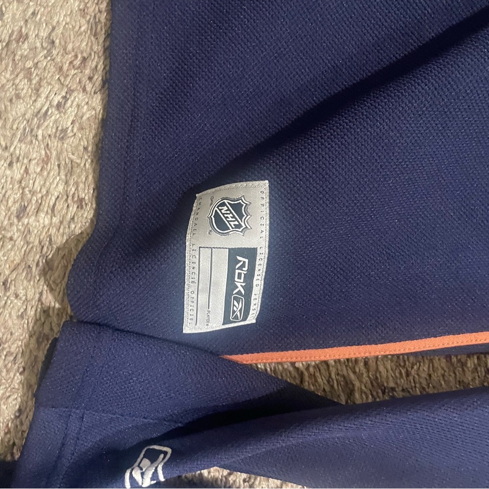 Reebok Navy and Orange Athletic Top - Picture 3 of 4